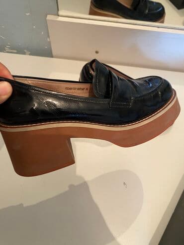 Атайын кийим: Продаю обувь 39 размер в отл состоянии брала Basconi — 2