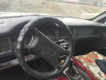 старушка ауди: Audi 80: 1994 г., Ручные, Бензин, Седан — 5
