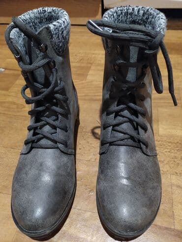 Деми. Идеальное состояние. Кожа . 37 размер at lalafo.kg Деми. Идеальное состояние. Кожа . 37 размер