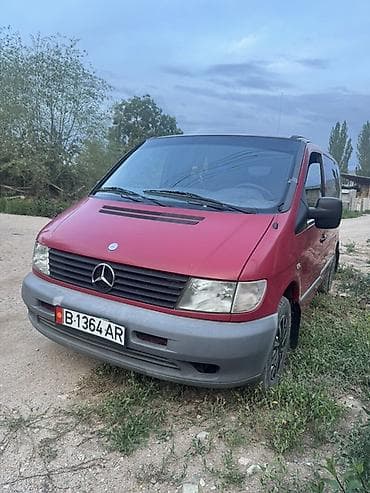 Mercedes-Benz Vito: 2003 г., 2.2 л, Механика, Дизель, Минивэн — 1