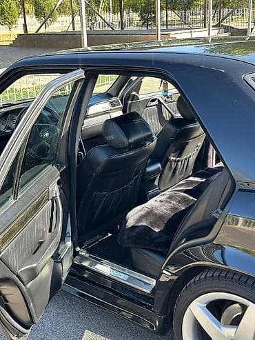 Mercedes-Benz E-Class: 1995 г., 5 л, Автомат, Бензин, Седан — 8