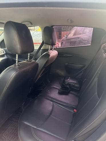 Продажа авто: Chevrolet Spark: 2015 г., 1 л, Автомат, Бензин, Хэтчбэк — 6