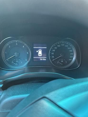 mini kuper: Hyundai Kona: 2018 г., 1.6 л, Автомат, Дизель, Кроссовер — 8