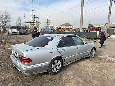 merc 210: Mercedes-Benz E-Class: 2000 г., 2 л, Механика, Газ, Седан — 8