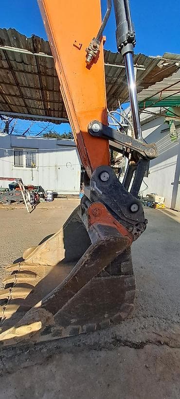 машна ош: Экскаватор, Doosan, 2016 г., Колесный — 5
