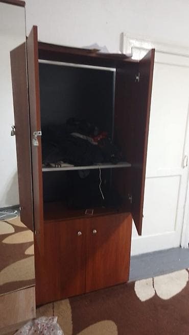 Шифоньерлер, кийидер үчүн шкафтар, Колдонулган, Түз, ЛДСП — 3