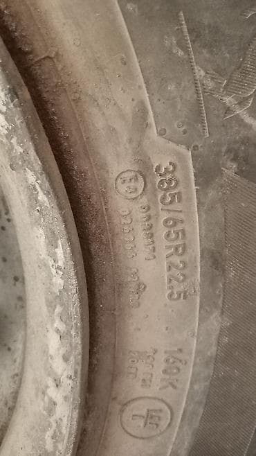 болта: Колеса в сборе 385 / 65 / R 22,5, Всесезонная, Б/у, 1 шт, Грузовики/Автобусы, Железные — 2