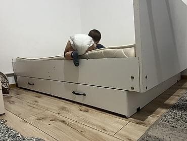used bed: Двуспальная кровать, С матрасом, длина - 200 см — 2