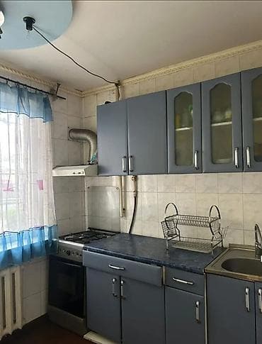 3 комнаты, 58 м², 104 серия, 1 этаж, Косметический ремонт at lalafo.kg 3 комнаты, 58 м², 104 серия, 1 этаж, Косметический ремонт