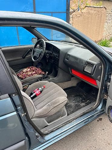 odyssey rb1: Volkswagen Passat: 1988 г., 1.8 л, Ручные, Седан — 4