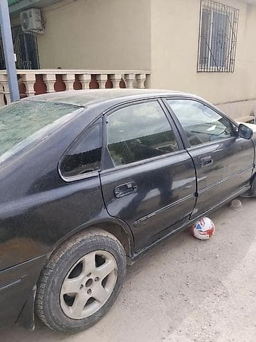Honda Accord: 1996 г., 2 л, Механика, Бензин, Седан — 2