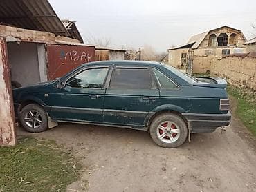 2 2дизель: Volkswagen Passat: 1988 г., 1.8 л, Ручные, Седан — 3