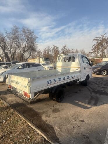 Продажа авто: Hyundai Porter: 2017 г., 2.5 л, Механика, Дизель, Фургон — 4