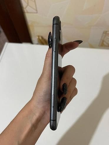 iphone дисплей: IPhone 11 📱 128 gb 70% akb 🔋 True Tone ✅ Face ID ✅ Все работает в — 4