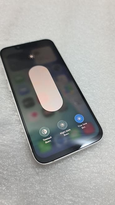 IPhone 13 mini, Б/у, 128 ГБ, Белый, 70 %
