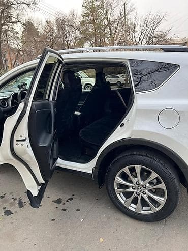 таета хайс: Toyota RAV4: 2016 г., 2.5 л, Гибрид, Кроссовер — 9