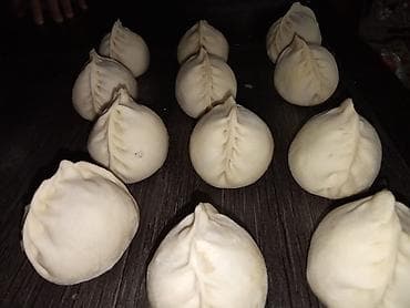 лепшицы пельменей: Домашние хинкали ручной лепки - Традиционная форма с аккуратной — 2