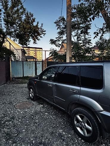 Продажа авто: Nissan X-Trail: 2001 г., 2 л, Автомат, Бензин, Кроссовер — 6