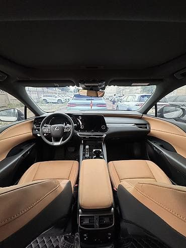 Транспорт: Lexus RX: 2025 г., Автомат, Бензин, Кроссовер — 7
