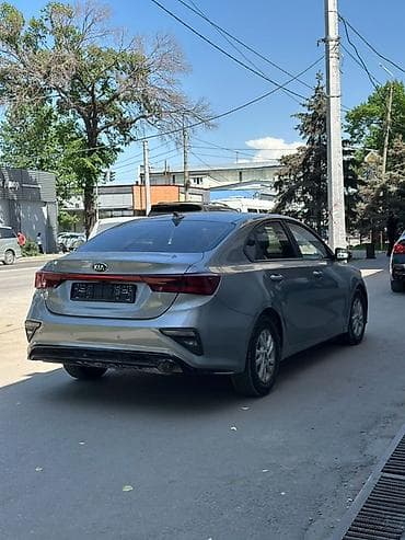 Унаа сатуу: Kia K3: 2020 г., 1.6 л, Автомат, Бензин, Седан — 2
