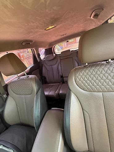 Hyundai Santa Fe: 2019 г., 2 л, Автомат, Дизель, Кроссовер — 3