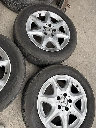 pasat b5: Комплект оригинальных литых дисков Mercedes-Benz с шинами — 1