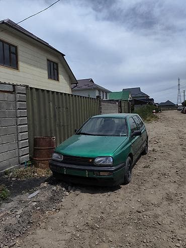 джели авто: Volkswagen Golf: 1995 г., 2 л, Механика, Бензин, Хэтчбэк — 7