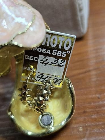 перья страуса: Ювелирная шкатулка-статуэтка «Птичка» для ювелирных изделий - — 7