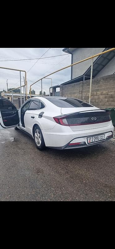 Hyundai Sonata: 2019 г., 2 л, Автомат, Бензин, Седан — 3