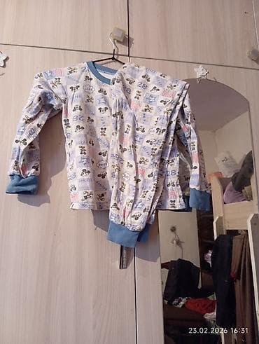 Отдам даром: ОТДАМ ДАРОМ. Крим на 5-6лет. Пижама — 1