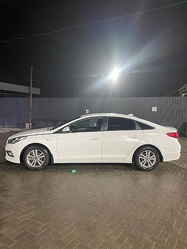cub: Hyundai Sonata: 2017 г., 2 л, Автомат, Газ, Седан — 4