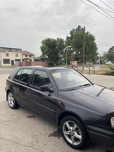 aion s plus: Volkswagen Golf: 1993 г., 1.8 л, Механика, Бензин, Хэтчбэк — 2
