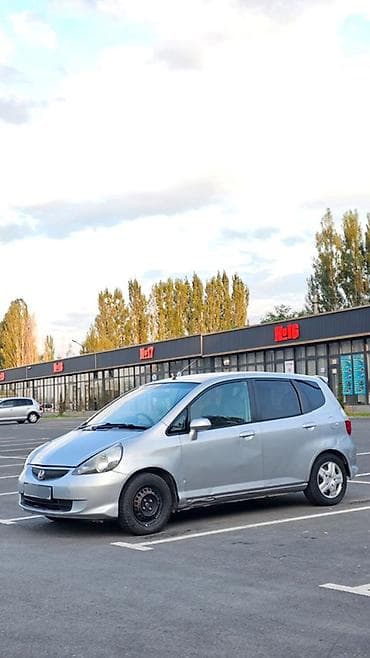 растрочка авто: Honda Fit: 2002 г., 1.3 л, Вариатор, Бензин, Хэтчбэк — 2
