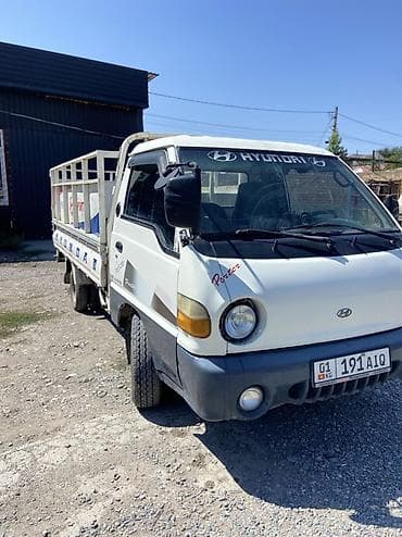 Hyundai Porter (бортовой малотоннажный грузовик) - Кабина: 2‑местная — 2