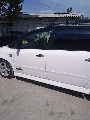 highlander platinum: Toyota Ipsum: 2004 г., 2.4 л, Автомат, Газ, Минивэн — 3