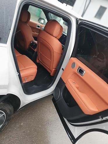 lexsus es: Lixiang L6: 2024 г. — 10