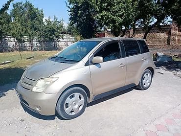 devo matiz: Toyota Ist: 2003 г., 1.3 л, Автомат, Бензин — 2