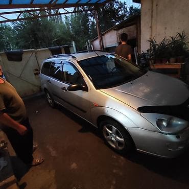 авто форт: Ford Focus: 2001 г., 1.6 л, Механика, Бензин, Универсал — 3