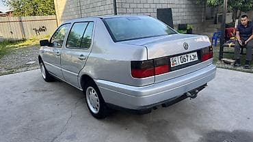 инжектор на пассат: Volkswagen Vento: 1997 г., 2 л, Механика, Седан — 6