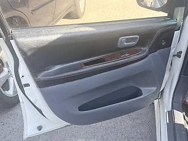 windom 2003: Toyota Ipsum: 1998 г., 2 л, Автомат, Бензин, Минивэн — 6