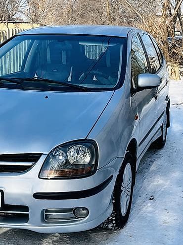 дефлектор для кондиционер: Nissan Almera Tino: 2001 г., 1.8 л, Механика, Бензин — 3