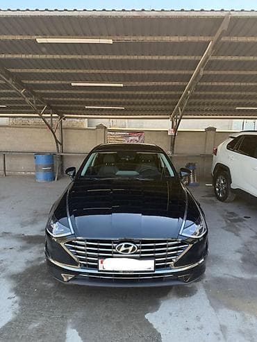 Hyundai Sonata: 2021 г., 2 л, Автомат, Гибрид, Лифтбек