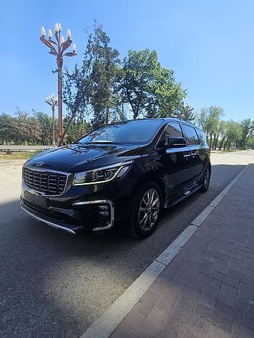 сед: Kia Carnival: 2019 г., 2.2 л, Дизель — 3