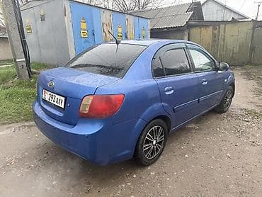 киа рау: Kia Rio: 2011 г., 1.4 л, Автомат, Бензин, Седан — 8