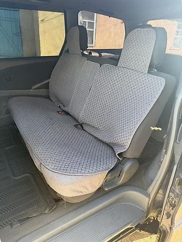 пластик на танк: Toyota Previa: 2001 г., 2 л, Автомат, Бензин, Минивэн — 8
