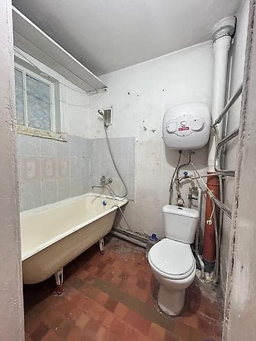 2 комнатная квартира продаю: 2 комнаты, 42 м², Индивидуалка, 4 этаж, Косметический ремонт — 2
