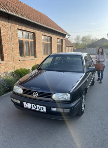 набор ключ сколько стоит: Volkswagen Golf: 1992 г., 1.8 л, Механика, Бензиновая, Хэтчбэк — 1