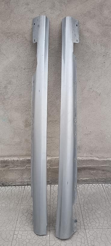 полики на w211: Наружные накладки порогов Mercedes-Benz, 2003 г., Б/у, Оригинал — 2