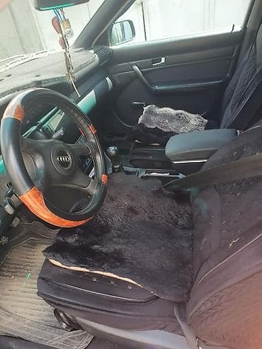 Audi 100: 1992 г., Кол менен иштөөчү, Бензин, Седан