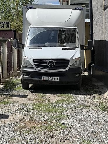 Грузоперевозки на мебельном фургоне Mercedes-Benz (будка с